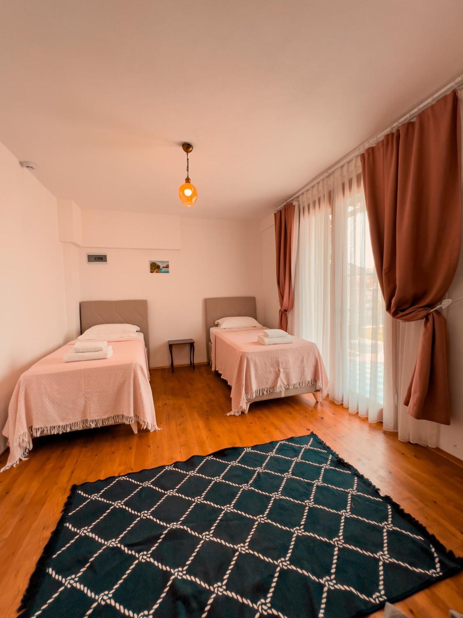 Alice Bed & Breakfast 3*